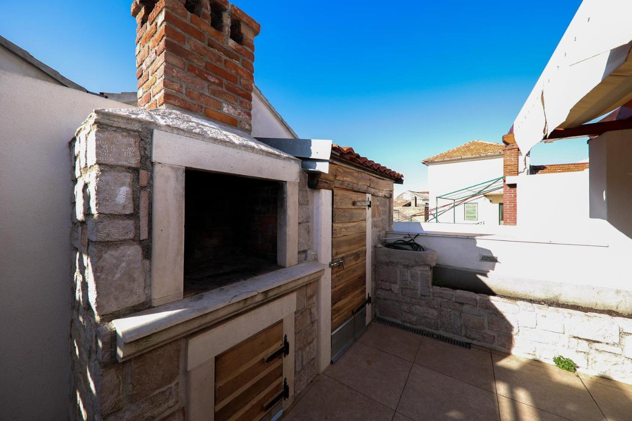 Apartman Murter Exterior foto