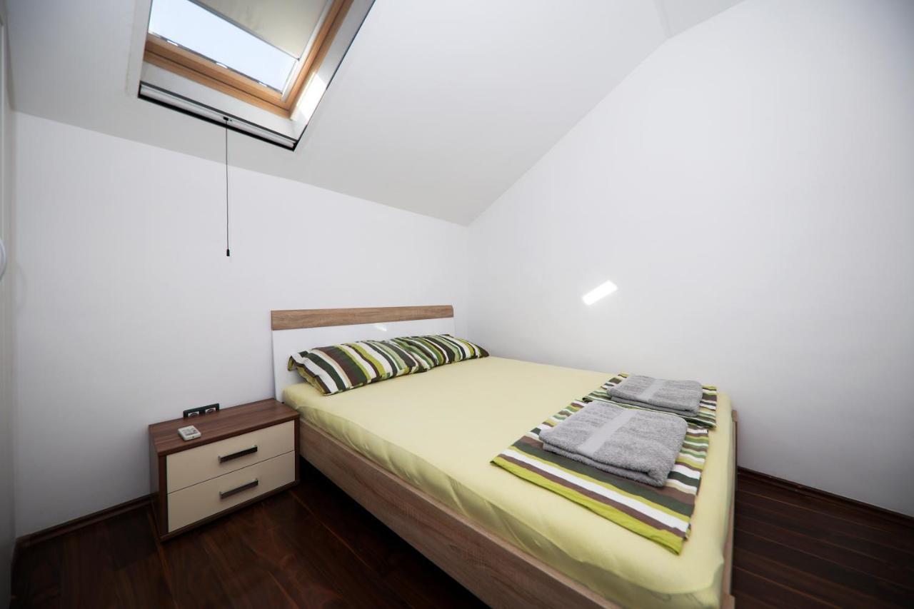 Apartman Murter Exterior foto