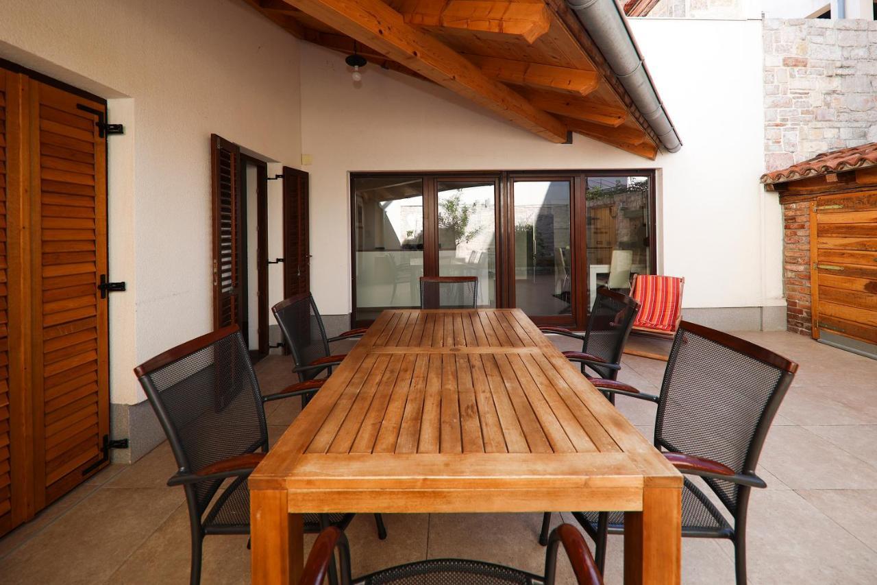 Apartman Murter Exterior foto